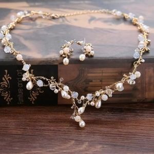 wedding hair piece & necklace